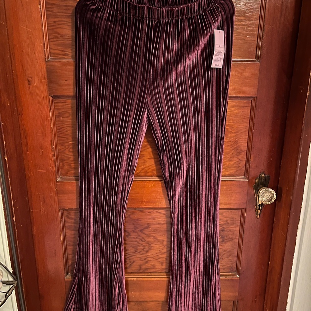 Pant Set - Picture 4 of 7